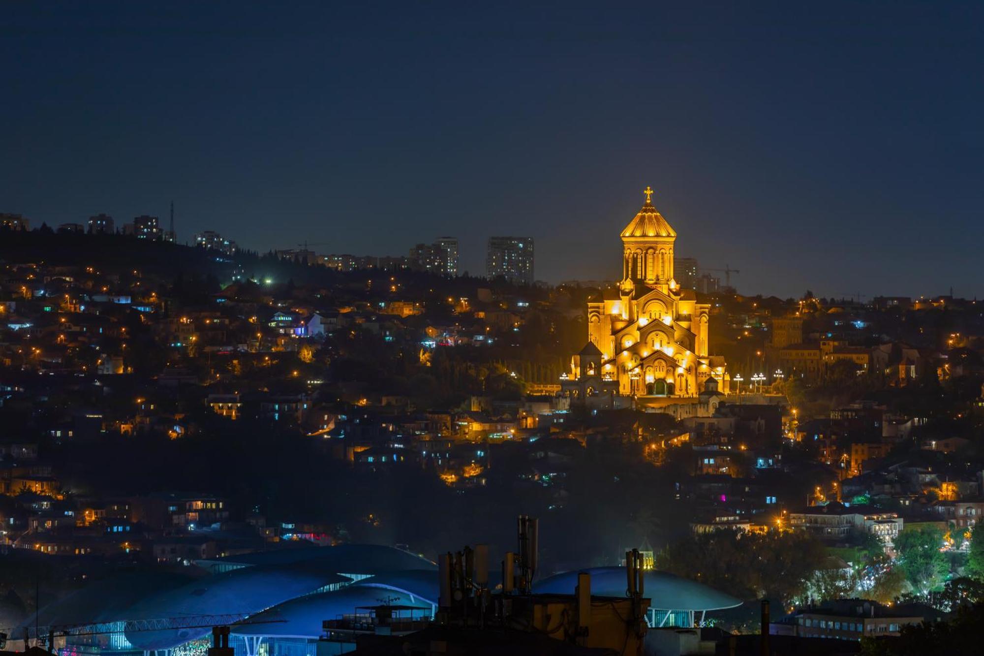 Apartments With Wine Cellar In Old Tbilisi Exterior photo