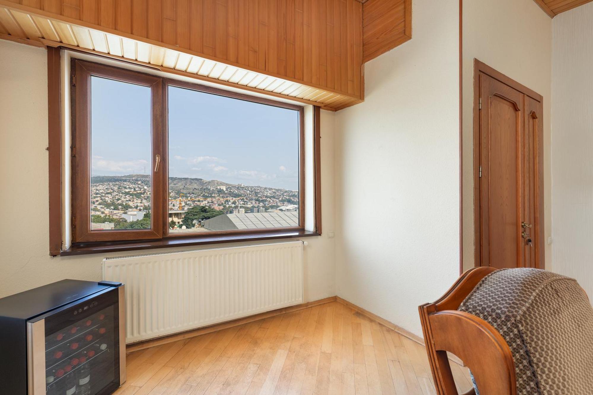 Apartments With Wine Cellar In Old Tbilisi Exterior photo