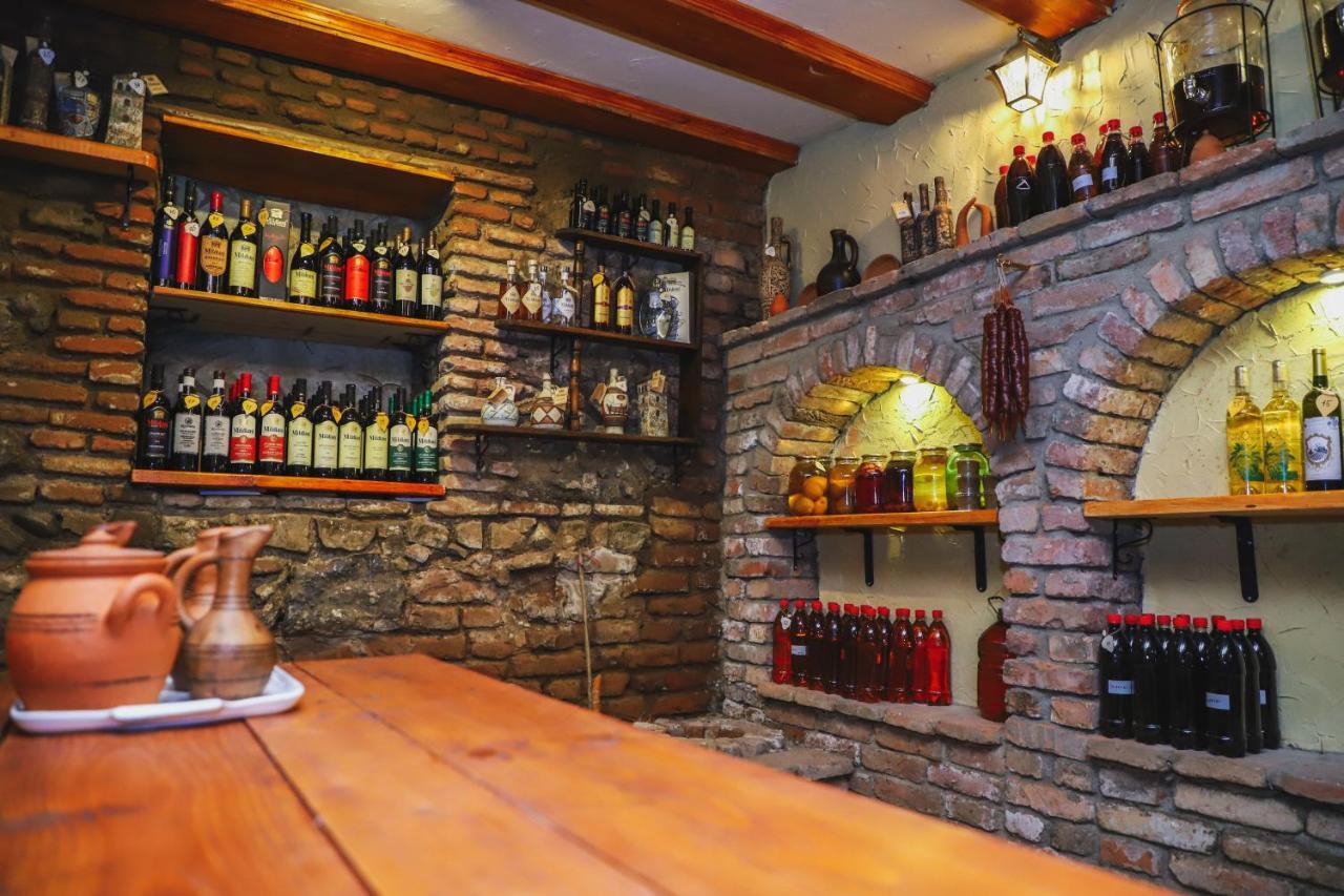 Apartments With Wine Cellar In Old Tbilisi Exterior photo